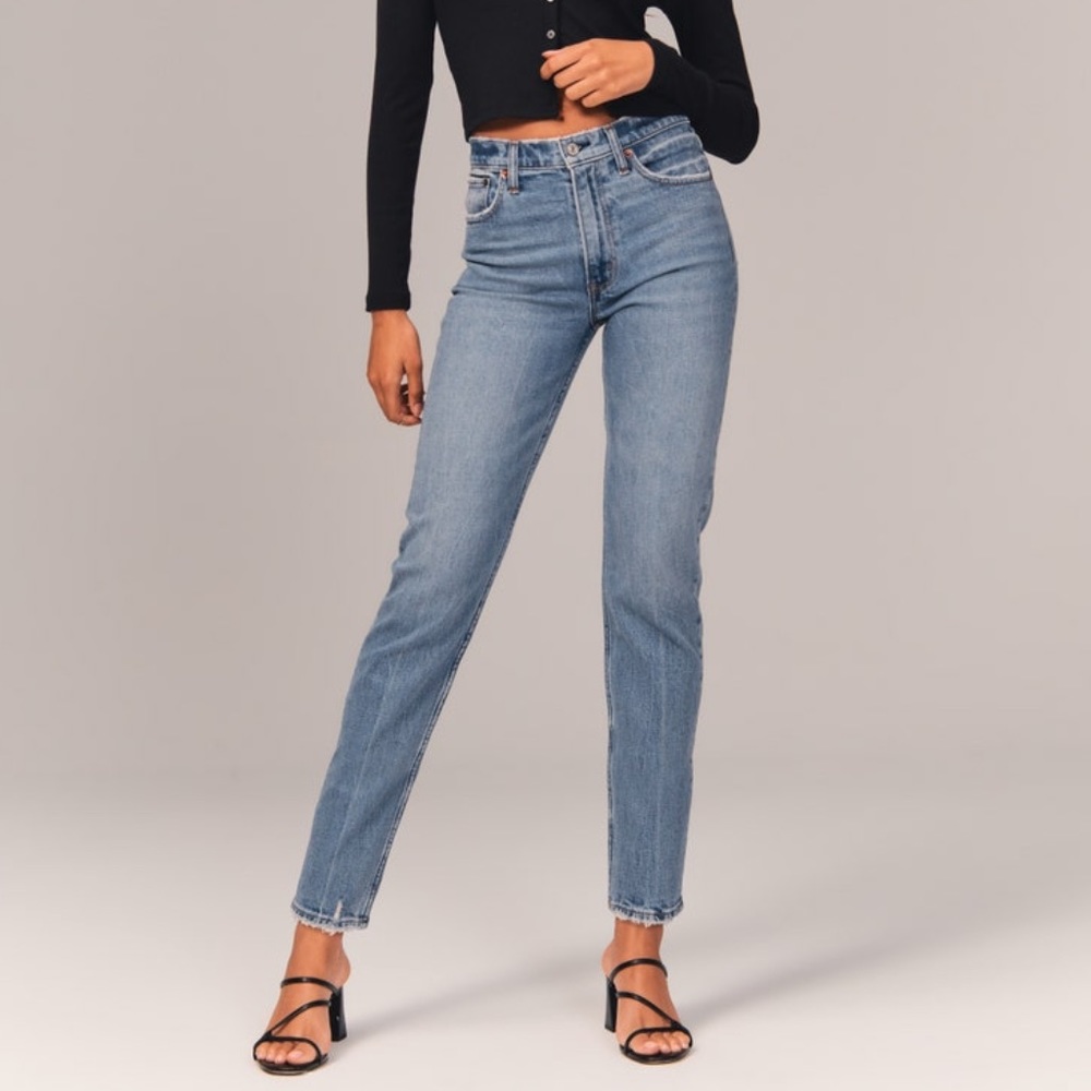Abercrombie High Rise Mom Jean